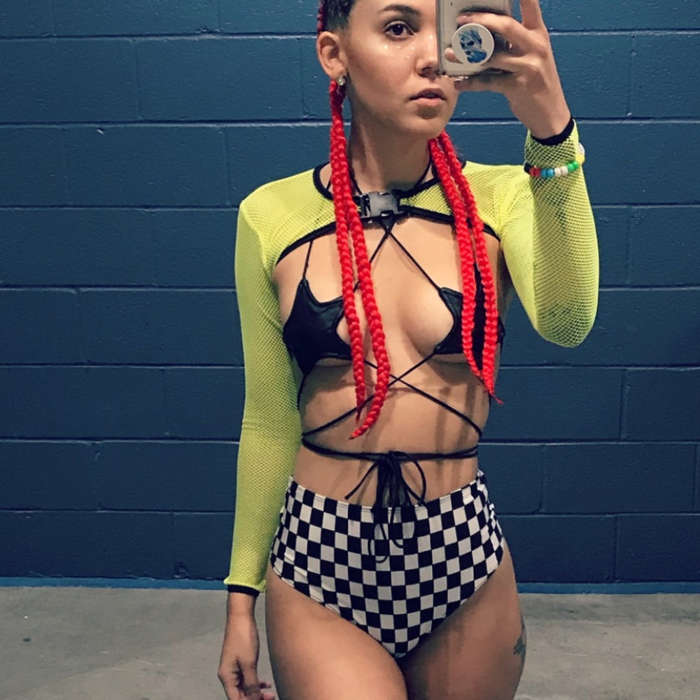 Club Exx Neon Crop Sleeves